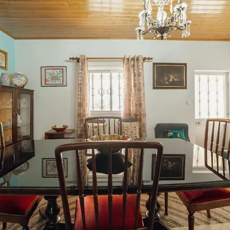 Feriehus Malhadinhas House *