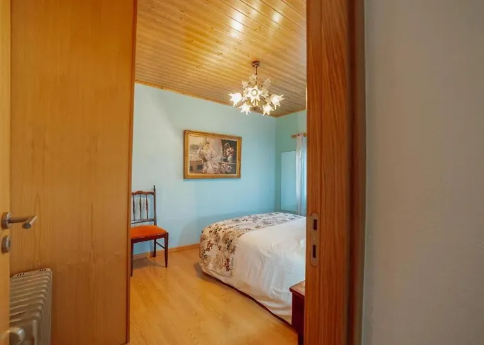 Feriehus Malhadinhas House *